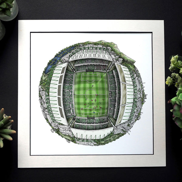 The Easter Road Globe - Hibernian FC (2024)