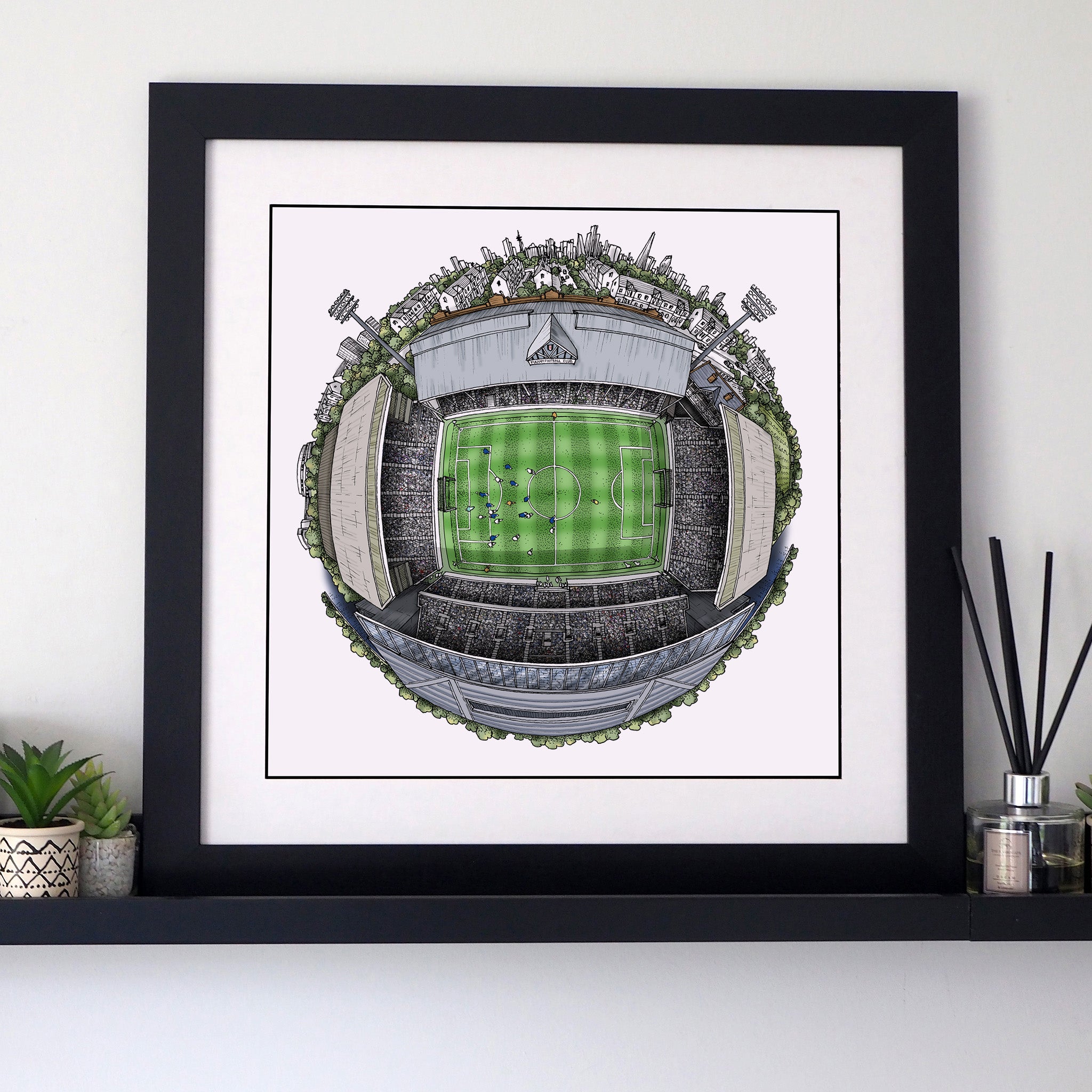 The Craven Cottage Globe - Fulham FC (2025)